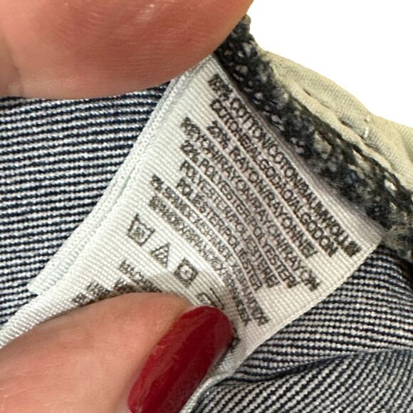 Free People Distressed Jeans Size 25 - Picture 7 of 7